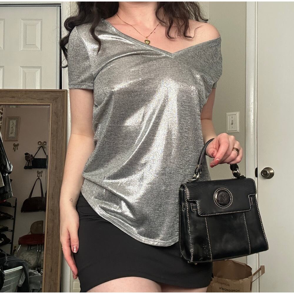White House Black Market Womens M Silver Metallic Liquid Knit V Neck Tee Tshirt